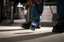 Load image into Gallery viewer, DR300 Pocket Colorimeter